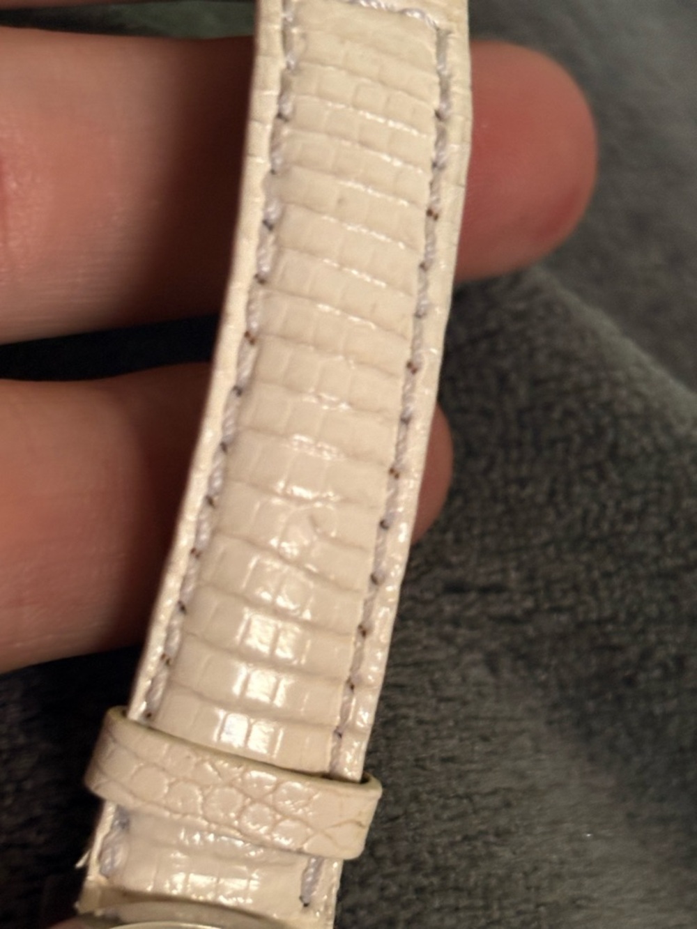 Movado Women's Watch with a off white genuine lizar Strap Watch with Silver Dial - Picture 9 of 15